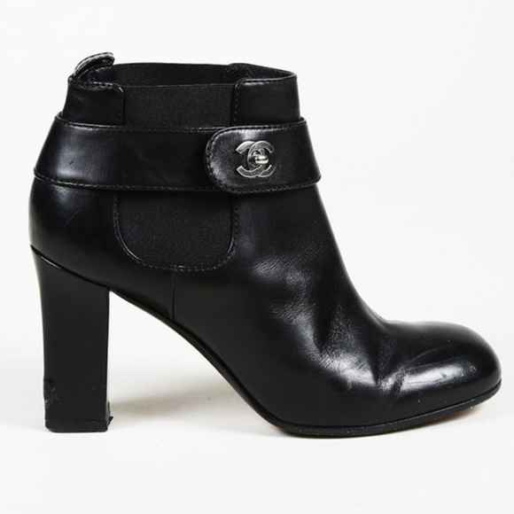 CHANEL Black Leather Boots w Logo detail 37.5